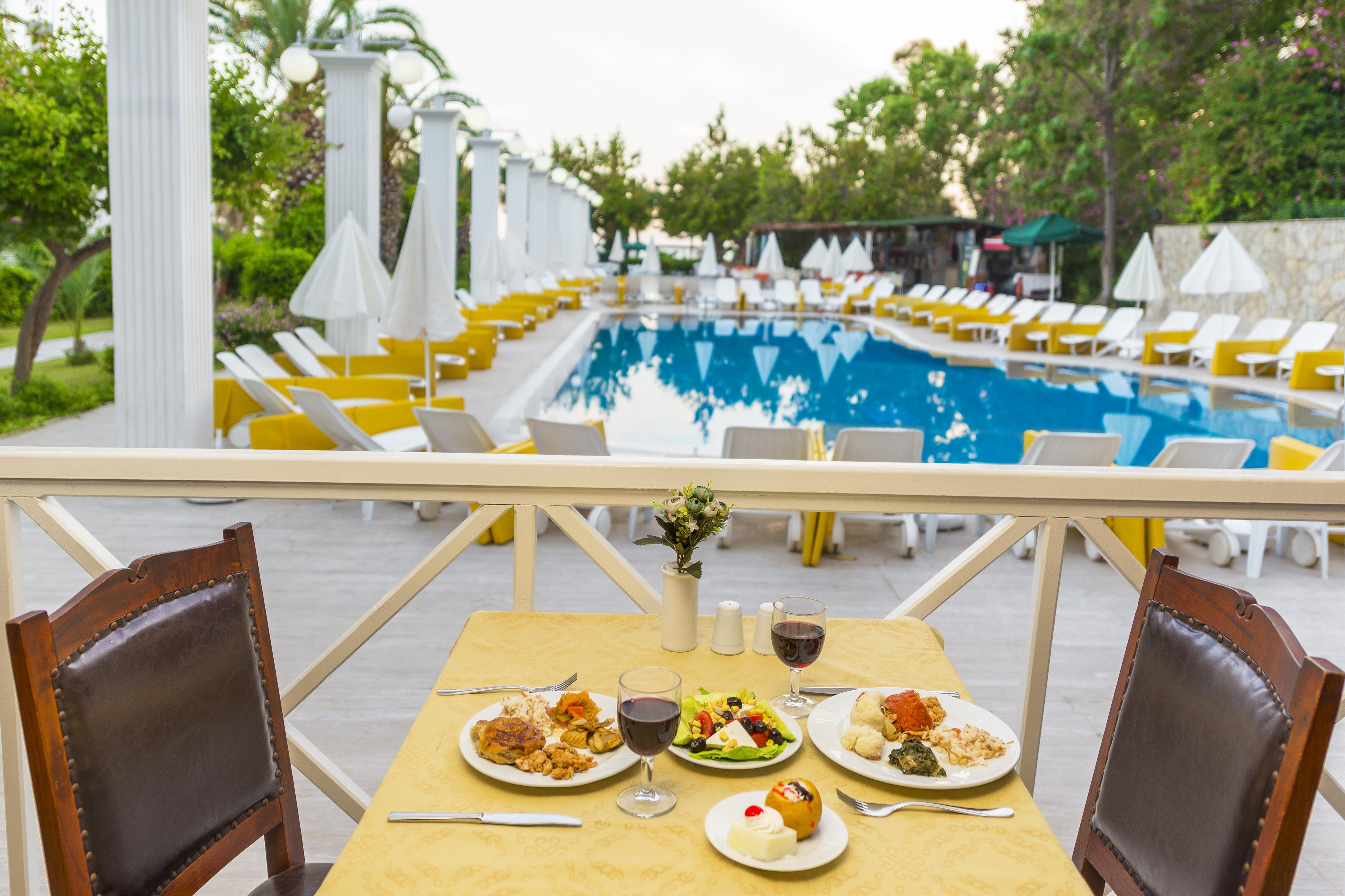 Club Aqua Plaza Hotel Alanya Exterior photo