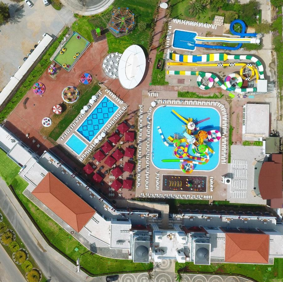 Club Aqua Plaza Hotel Alanya Exterior photo